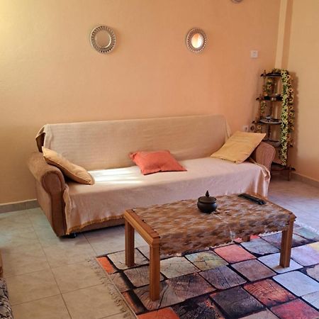 Apartment Getaway In Sparti מראה חיצוני תמונה