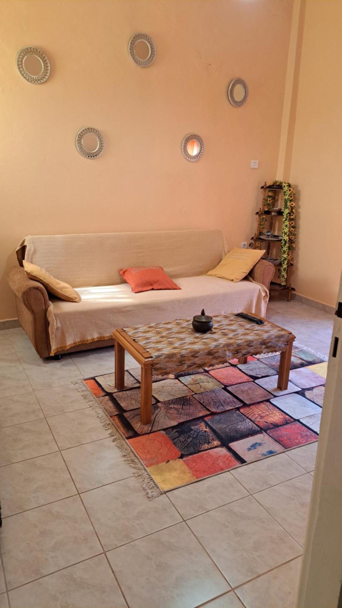 Apartment Getaway In Sparti מראה חיצוני תמונה